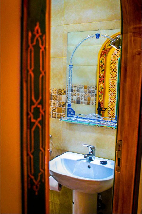 Riad Azemmat Chefchaouen Kültér fotó